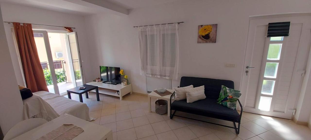 Apartmani Tomislav Krk Town Exteriér fotografie